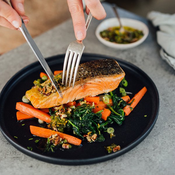 Salmon fillet with orange pecan vinaigrette
